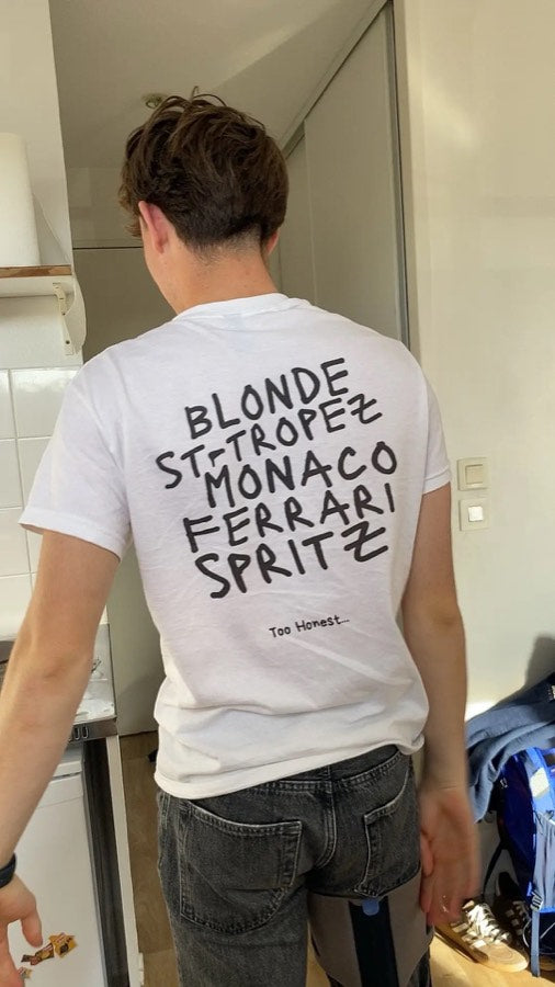 Tenue Too Honest portée par un client 10